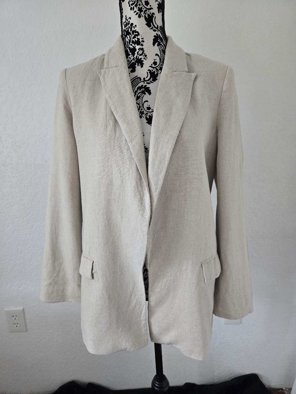 Zara Beige Lightweight Open Blazer